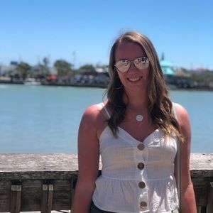 Meet your Posher, Katie